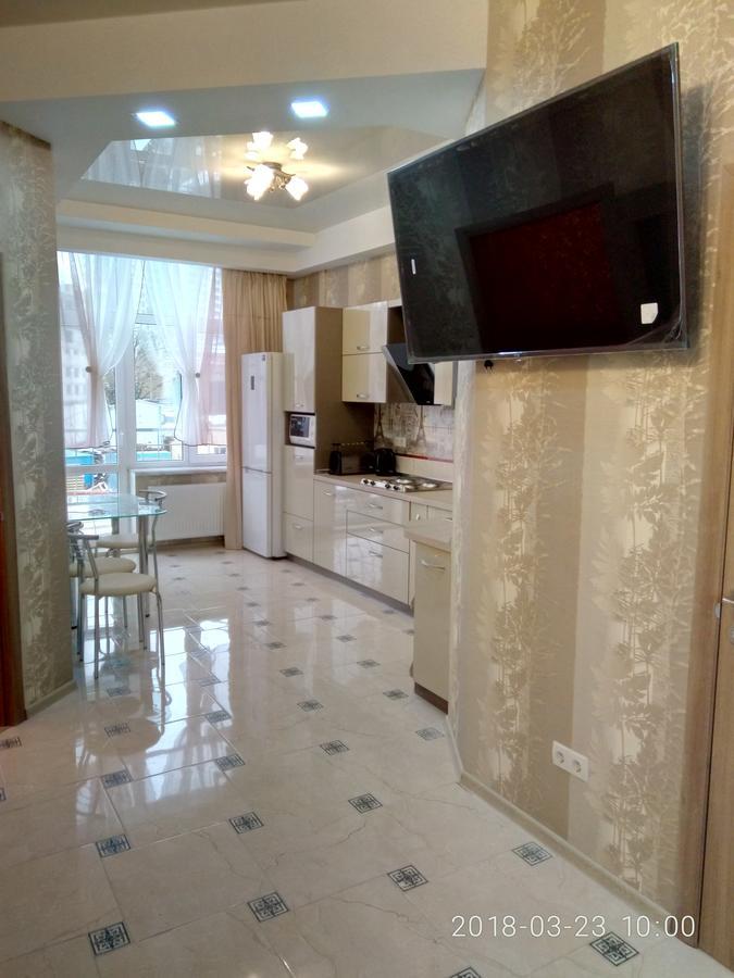 Аркадия Гагарин Плаза Red Apartment Odessa Exterior photo