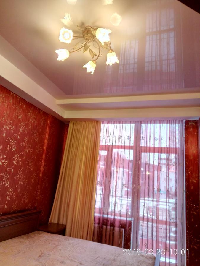 Аркадия Гагарин Плаза Red Apartment Odessa Exterior photo